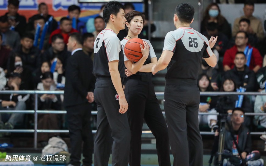 篮球教练队长训练计划书怎么写的_0